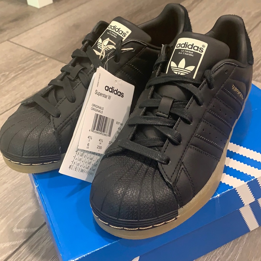NWT Adidas Originals Superstar W7.5/M6